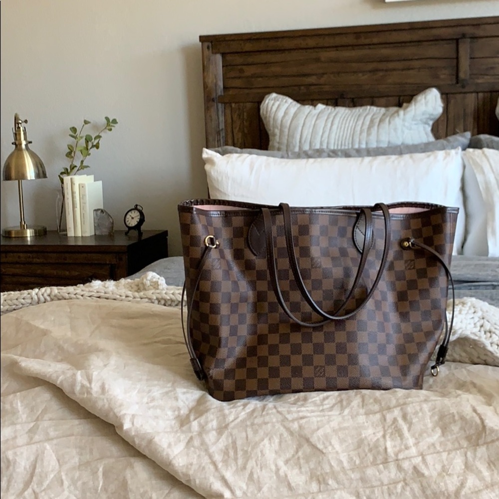 Louis Vuitton Neverfull